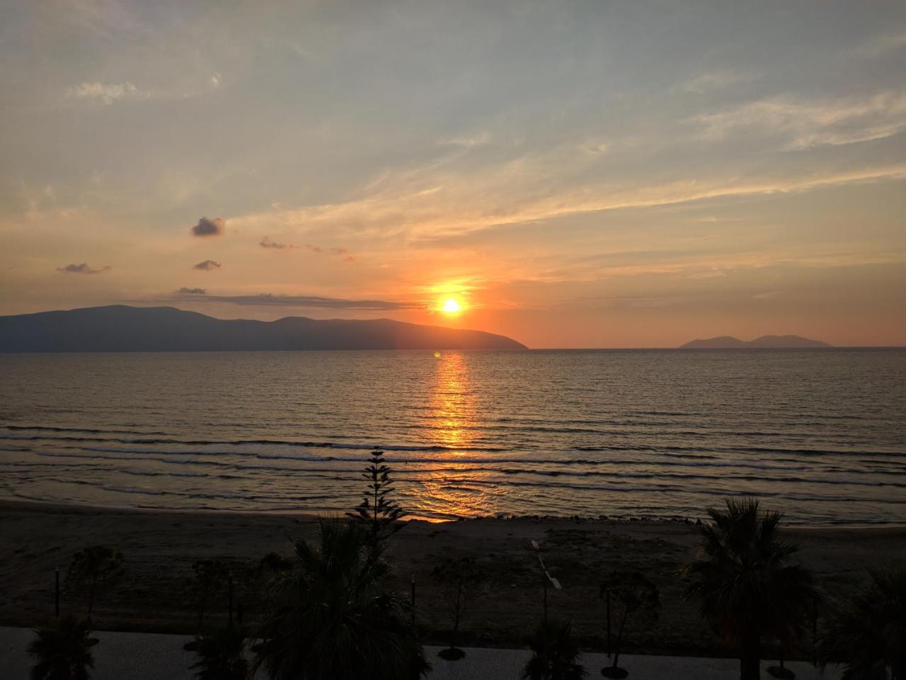 Lucky Lux Apartment Vlorë Extérieur photo